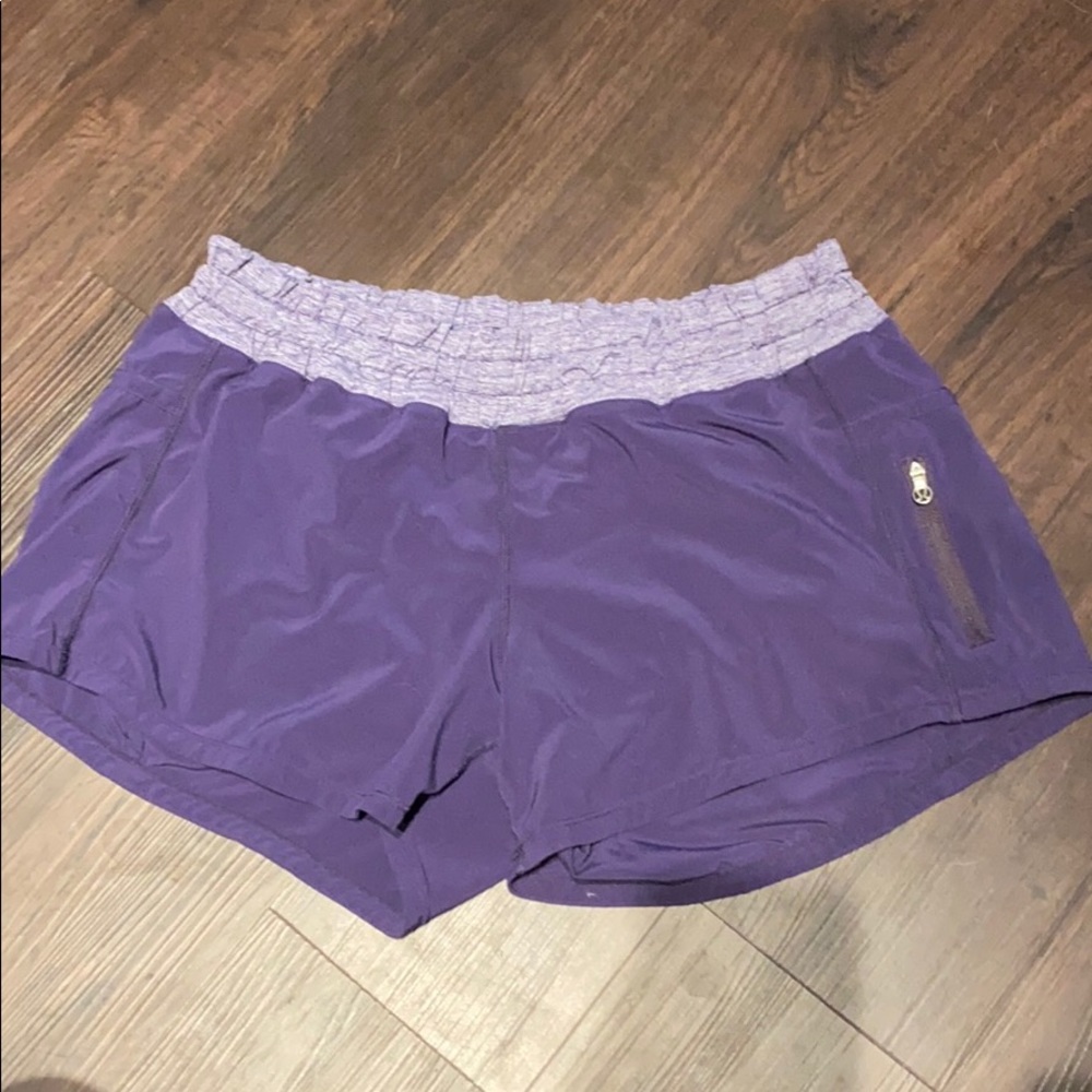 Lululemon tracker shorts